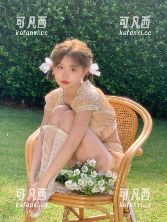 Addielyn(에디린)女朋友写真作品全集，为你揭示生活的艺术之美.txt