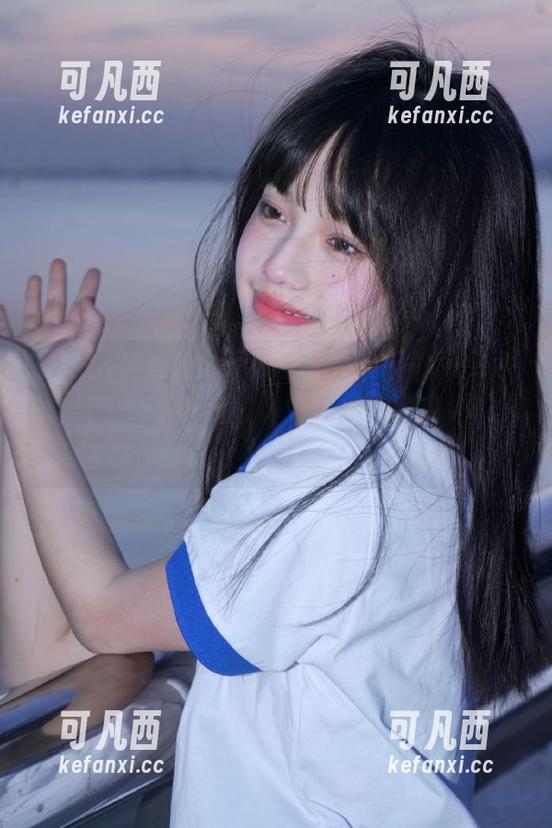 IMiss爱蜜社 - 清新脱俗的女仆风——杨紫嫣candy最新写真集原图带你感受非凡魅力.txt