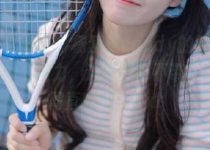 IMiss爱蜜社 – 杨紫嫣candy的制服写真到底有什么魔力，连原图都不带PS，作品简直完美！.txt