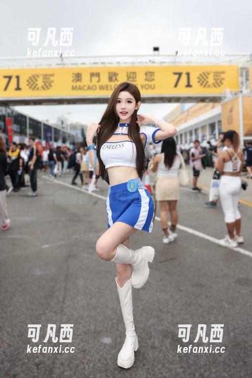 IMiss爱蜜社 - 酥小白秘书主题写真，唯美套图合集带你领略新视角.txt
