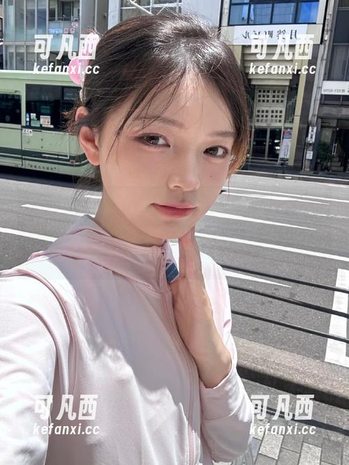 IMiss爱蜜社 - 感受陈思琪Art花嫁写真中的独特魅力，看看这些图片如何点亮你的婚礼灵感！.txt