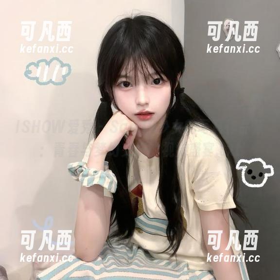 ISHOW爱秀 - Sandy少女的写真作品集：青春与梦幻交织的视觉盛宴.txt