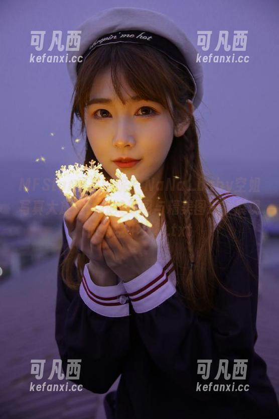 MFStar模范学院 - NaNa_baby空姐写真大放送：独特原图与精美图册，展现何为空中女神.txt