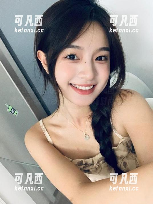 MFStar模范学院 - 职业装美图分享：跟随苏西-susie一起探索职场时尚的无限可能.txt