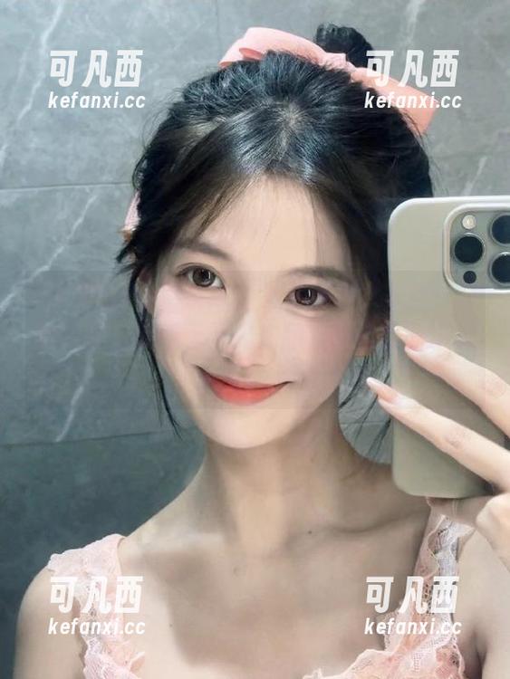 MFStar模范学院 - 郑颖姗少女写真，打破完美主义的无圣光作品，笑看我的不凡人生！.txt