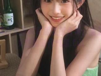 看！喵糖映画ol制服美图合集：重塑职场女性的时代气息.txt