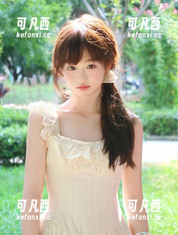 私拍美图分享：喵糖映画粉色浴缸的浪漫情怀.txt