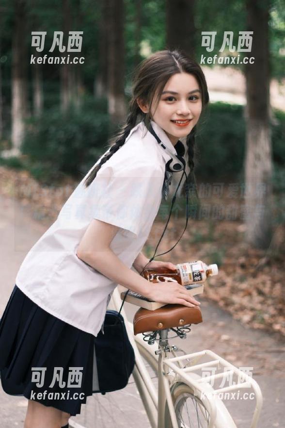 MiStar魅妍社 - 跌入小尤奈的可爱世界！精选写真集带你体会每个瞬间的甜蜜与温暖！.txt