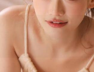 MiiTao蜜桃社 – 缇娜美Tinami瑜伽的魅力：不容错过的精美资源和写真美图.txt