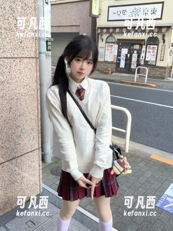 MyGirl美媛馆 - 糯美子Mini高清分享：走进日本旅拍，感受萝莉风格的梦幻世界.txt