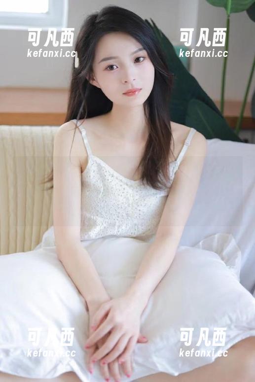 QingDouKe青豆客 - 梁晶莹妹妹高清写真图包：捕捉她每一个动人的瞬间，带来视觉的极致享受！.txt