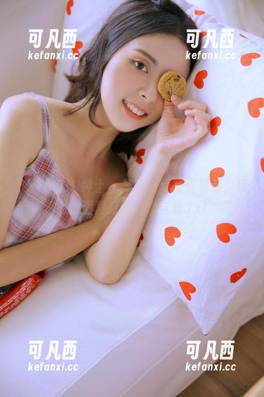 SHENSHI绅士 - 燕燕天使写真福利，感受画面背后的温暖与爱.txt