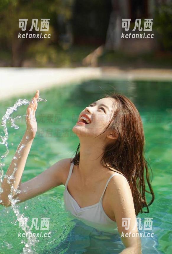 UGirls尤果网 - 睡衣写真作品盛宴，赵智妍轻启生活的温情瞬间分享.txt