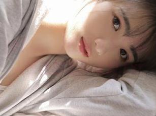领略Uhye(이유혜)校园风景作品：探索令人惊艳的摄影资源.txt