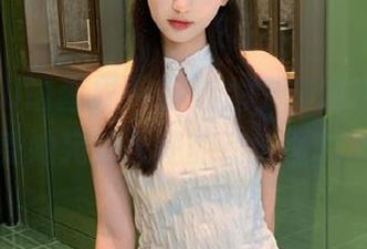 XIAOYU语画界 – 精选唐宁宁内衣作品，感受她宛如天使的动人图片.txt