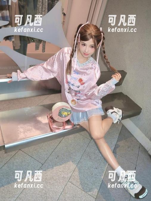 XIAOYU语画界 - 迷人的杨紫嫣：全新皮衣美图合集，穿梭于街头与潮流之间的完美演绎.txt