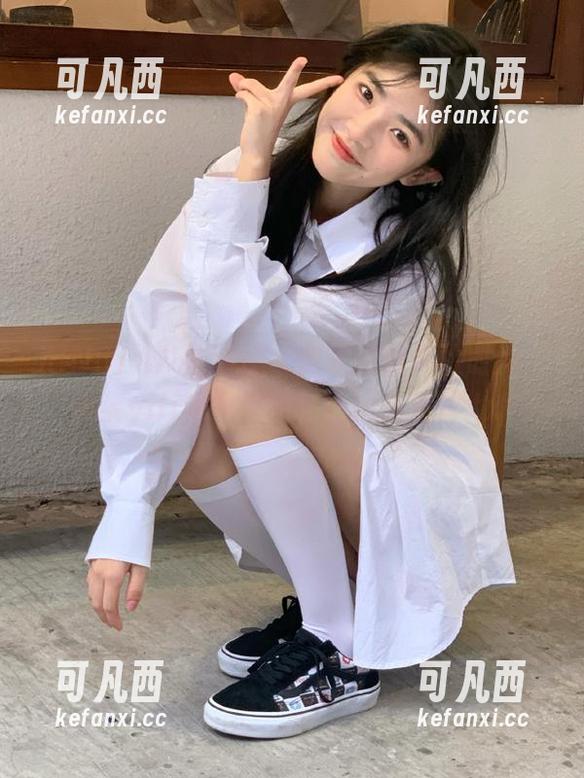 XINGYAN星颜社 - 在家也能体验时尚，伊黎yili毛衣作品在线精选图片.txt