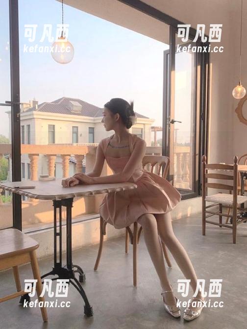 XINGYAN星颜社 - 全新在线展示果儿Victoria妹妹的写实作品，高清原图带你领略摄影的魔力！.txt