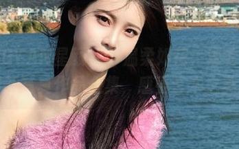 XINGYAN星颜社 – 温柔如花，观看白一晗最新写真作品合集，感受艺术之美.txt