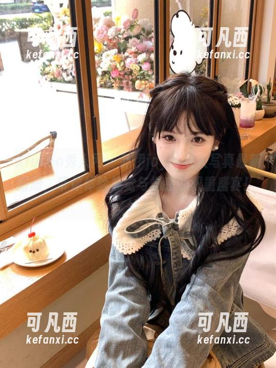 Xiuren秀人网 - 乔伊joy的双人写真最新图册，带你体验视觉与情感的双重盛宴！.txt