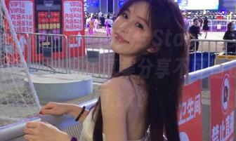 Xiuren秀人网 – 何梦兮Stacy在梦幻礼服中闪耀，独家写真集分享不可错过的美丽.txt