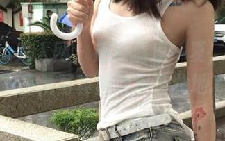 Xiuren秀人网 – 感受清凉一夏，吴思晚泳衣高清写真图片尽在此地.txt