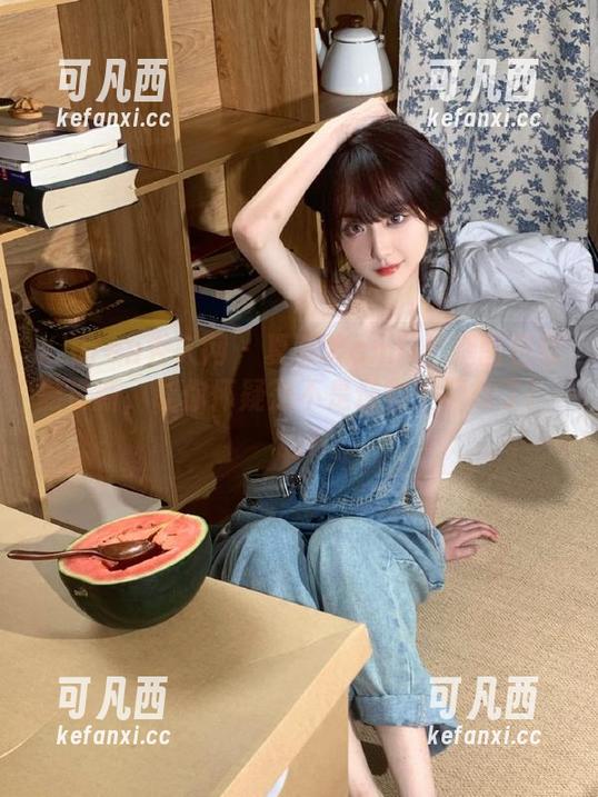 Xiuren秀人网 - 夏可馨amii长腿图包震撼更新，让你怀疑是不是造物主调皮了！.txt