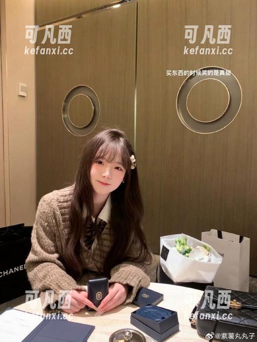 Xiuren秀人网 - 免费领取夏甜甜的白色美图，想要美图的你准备好迎接惊喜了吗？.txt