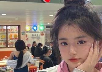 Xiuren秀人网 – 释放你的摄影灵感，奶芙乔乔户外图包精选不容错过！.txt