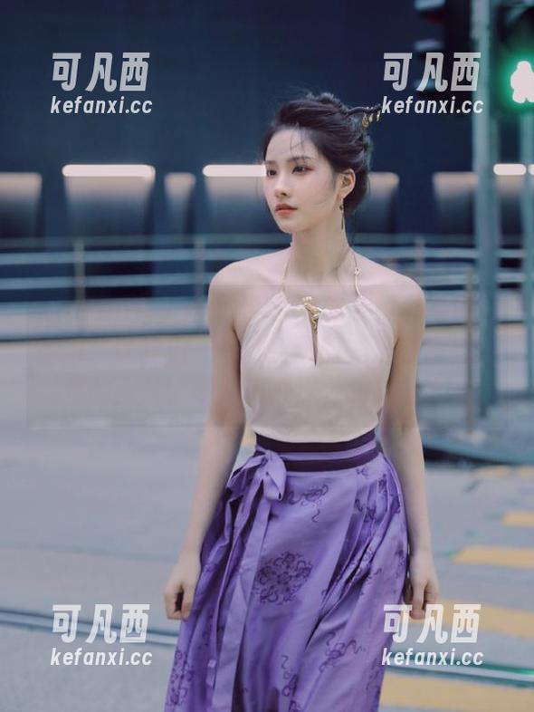 Xiuren秀人网 - 娇喘JC修女唯美写真作品集：让我们一起欣赏这些充满诗意与感性的图片，映照内心深处的共鸣.txt