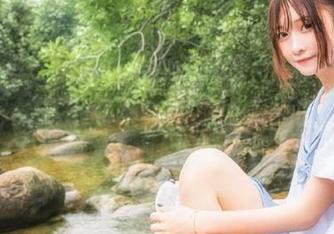 Xiuren秀人网 – 惊艳登场！小狐狸Kathryn最新夏日图集，快来感受她的无限魅力吧！.txt