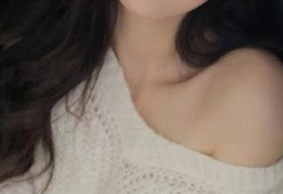 Xiuren秀人网 – 毛衣里的温柔，小绵绵写真套图散发无尽魅力.txt