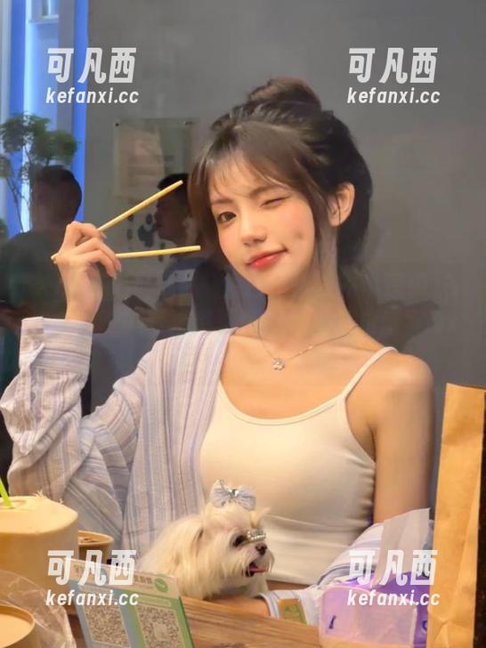 Xiuren秀人网 - 就是阿朱啊的半透内衣作品，唯美写真资源带你感受视觉盛宴.txt
