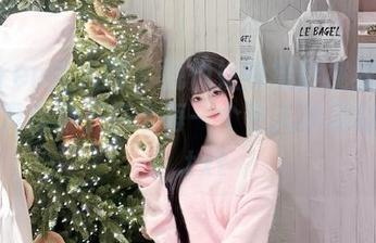 Xiuren秀人网 – 悦悦姐的摄影视界：学姐写真合集，打卡每一个令人心动的瞬间！.txt