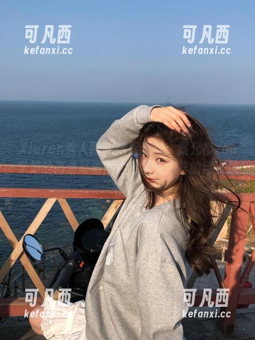 Xiuren秀人网 - 捕捉青春：戴允祺zoe学姐的高清写真照片，展现别样的迷人风采.txt