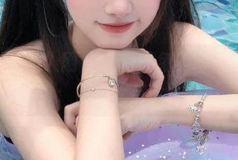 Xiuren秀人网 – “月野兔美妞”运动主题精选写真：展现无与伦比的魅力.txt