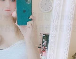 Xiuren秀人网 – 王馨瑶yanni的女王风范自嘲作品精选，挑战传统写真艺术的定义.txt