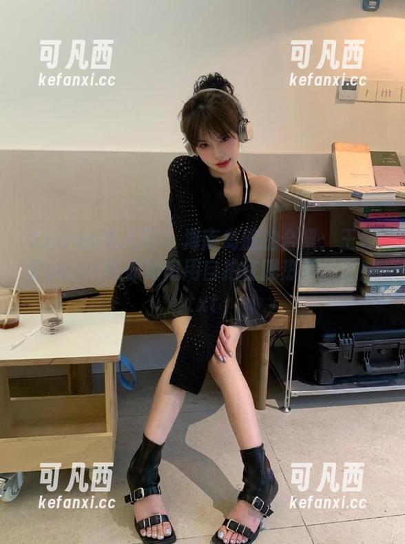 Xiuren秀人网 - 海南岛旅拍合集：王馨瑶yanni教你如何用自拍征服热带风情！.txt