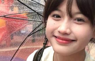 Xiuren秀人网 – 邂逅“白浅浅”的泳池魅力，图库分享带你领略清新风情。.txt