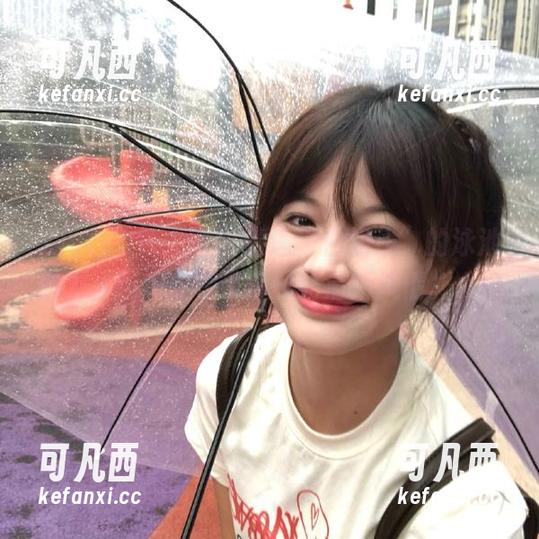 Xiuren秀人网 - 邂逅“白浅浅”的泳池魅力，图库分享带你领略清新风情。.txt