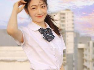 Xiuren秀人网 – 探索“软软子”的自拍艺术：全新写真集更新，别错过绝美瞬间！.txt