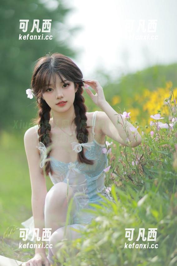 Xiuren秀人网 - 顾乔楠的私房写真系列，短裤搭配尽显迷人风采.txt
