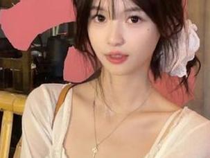 YouMi尤蜜荟 – Sukki的网袜写真精选作品集：挑战传统美的极致表现.txt