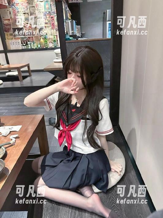 YouMi尤蜜荟 - 定制写真：媛宝儿boa的自拍艺术，捕捉生活中最美的瞬间.txt