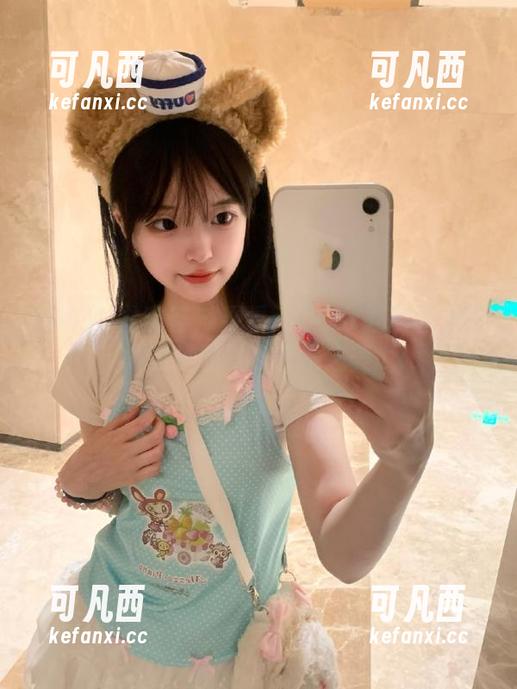 YouMi尤蜜荟 - 观看玥儿玥er教室的原图，领略她的写真艺术之美.txt
