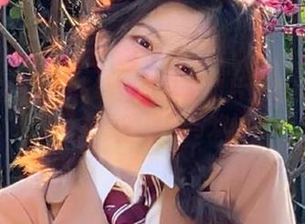 YouMi尤蜜荟 – 细腻高清照片：感受谭小灵圣诞主题的温暖与欢愉.txt