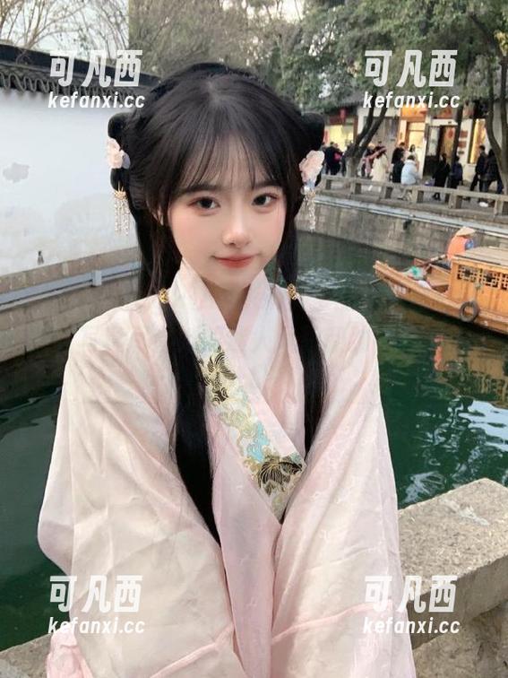 beautyleg - Aileen女王的美图盛宴：最新写真尽显她的迷人风貌和独特气质.txt