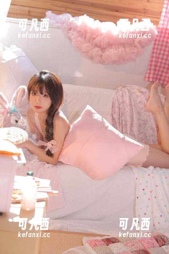 beautyleg - Anita旅拍艺术合集：在网盘上发现她探索世界的美丽足迹.txt