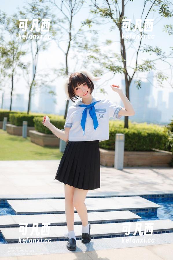 beautyleg - Dora秘书私拍图集的魅力之旅，感受她每一帧的精彩瞬间.txt