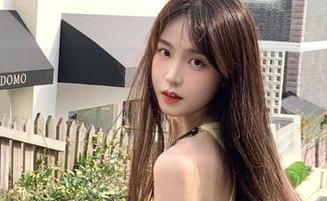 beautyleg – Flora的镜头下：分享不一样的自拍作品与真实自我.txt